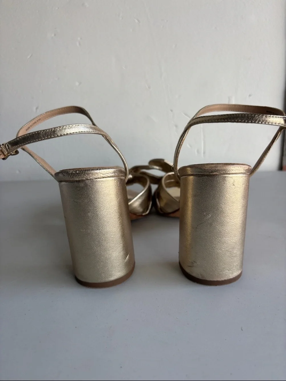 ANTONIO MELANI elegant gold